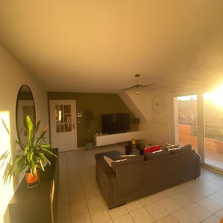 Superbe Duplex Proche Centre Ville Parking Gratuit Colmar Esterno foto